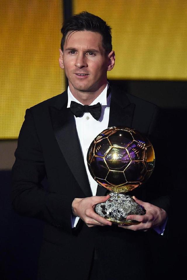 于根伟：杨梓豪的续约存在变数；目前看朴韬宇回归可能性不大（于根伟称杨梓豪续约尚存不确定性，朴韬宇回归希望渺茫）