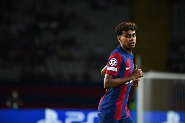 德转德甲最贵阵：拜仁9人多特2人，奥利塞、穆西亚拉1.3亿领衔（德转评出德甲最贵11人：拜仁包揽9席、多特2将入选，奥利塞与穆西亚拉以1.3亿领衔）