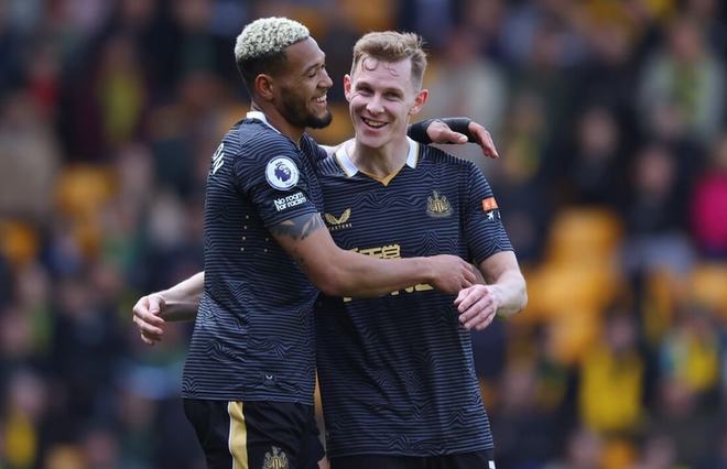 梅开二度助药厂6球大胜海登海姆，19岁中场马扎当选全场最佳（药厂6球横扫海登海姆：梅开二度建功，19岁中场马扎荣膺全场最佳）