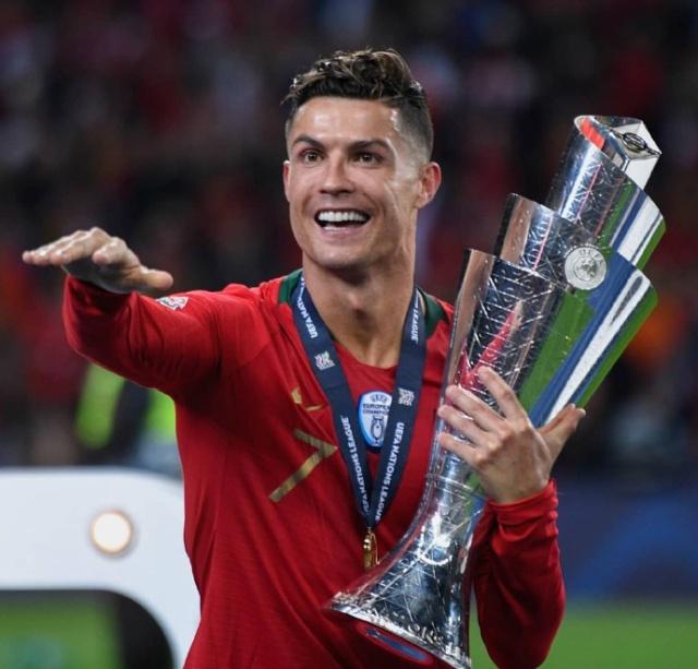 米兰客战拉齐奥：莱奥领衔，亚沙里、里奇、拉比奥出战（拉齐奥主场迎米兰：莱奥领军，亚沙里、里奇、拉比奥一同登场）