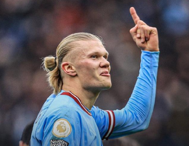 卡卢卢：对球队充满信心，在新主帅的率领下我们在不断进步（卡卢卢：对球队信心十足，新帅带队我们持续进步）